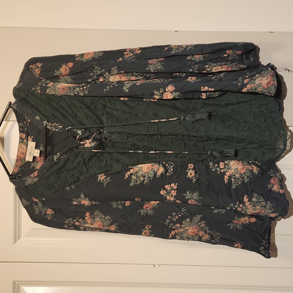 Floral Lace Blouse